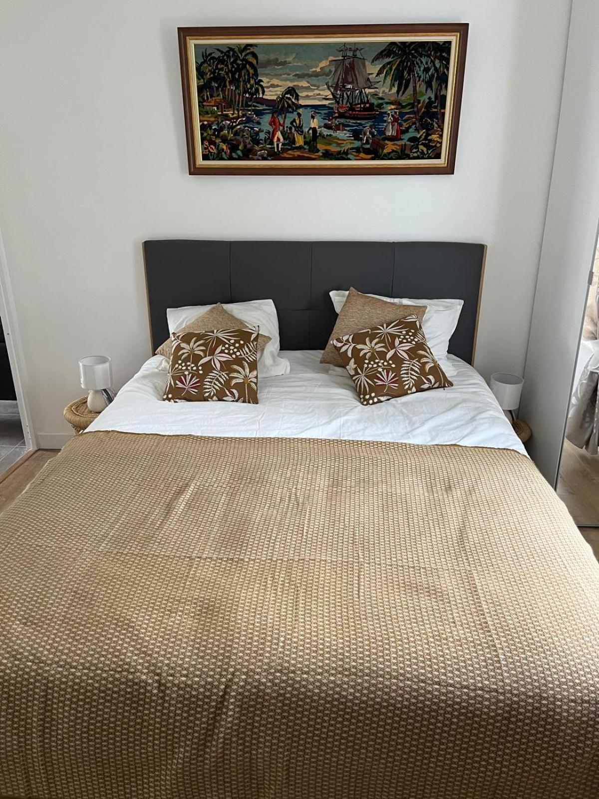 Chambre Tout Confort Hotel Limay Kültér fotó