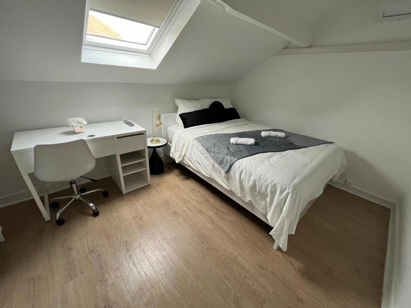 Chambre Tout Confort Hotel Limay Szoba fotó